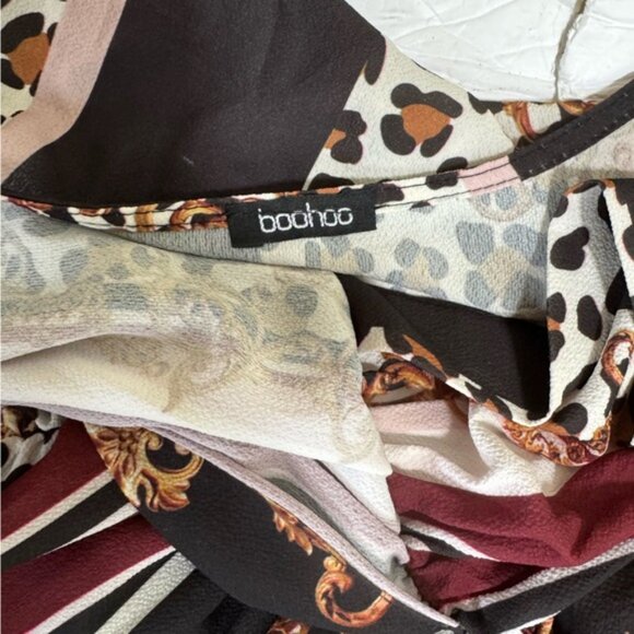 BOOHOO Faux Wrap Chain Mixed Print Dress Midi Lightweight V Neck Belt Plus Sz 20 - Picture 9 of 16